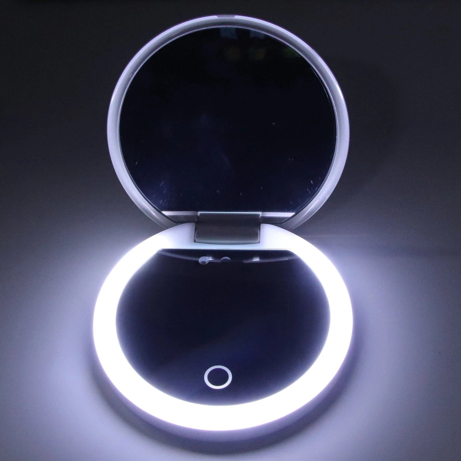 UV Mirror Sunscreen Testing Camera with Light & 2X Magnification 3.5-Inch Portable Travel Makeup Mirror with Adjustable Brightness & Rechargeable Battery